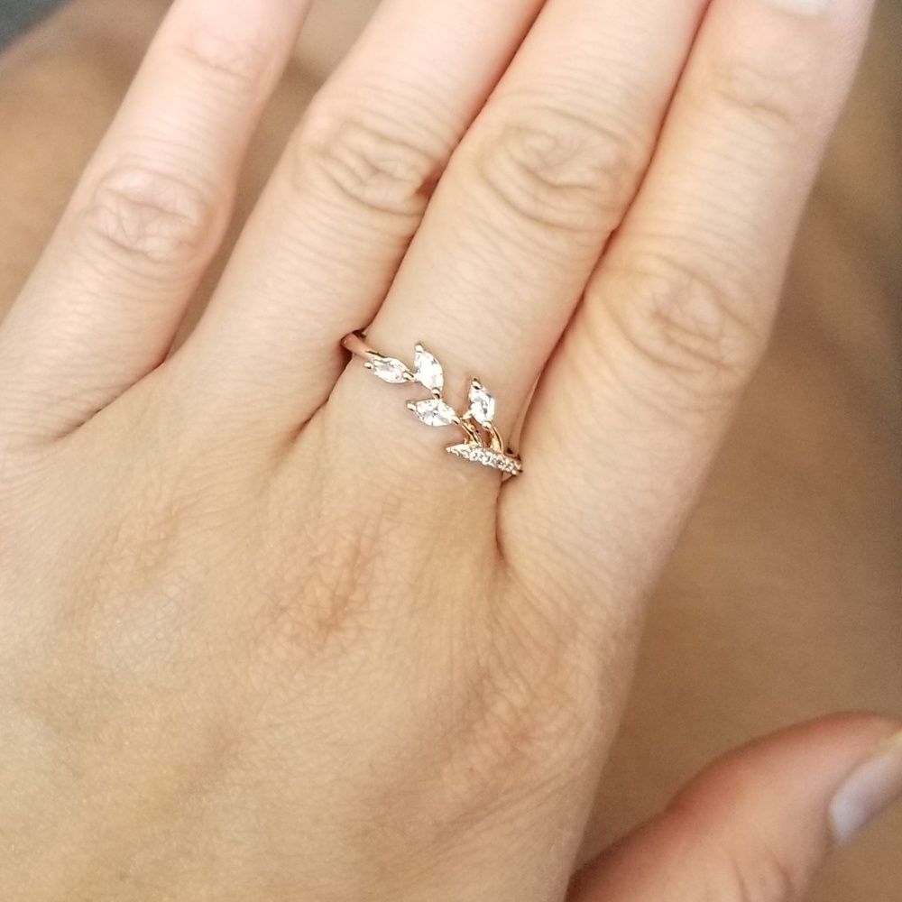 🔥LAST 1🔥NEW DAINTY BOHO CZ LEAF RING - Picture 2 of 6